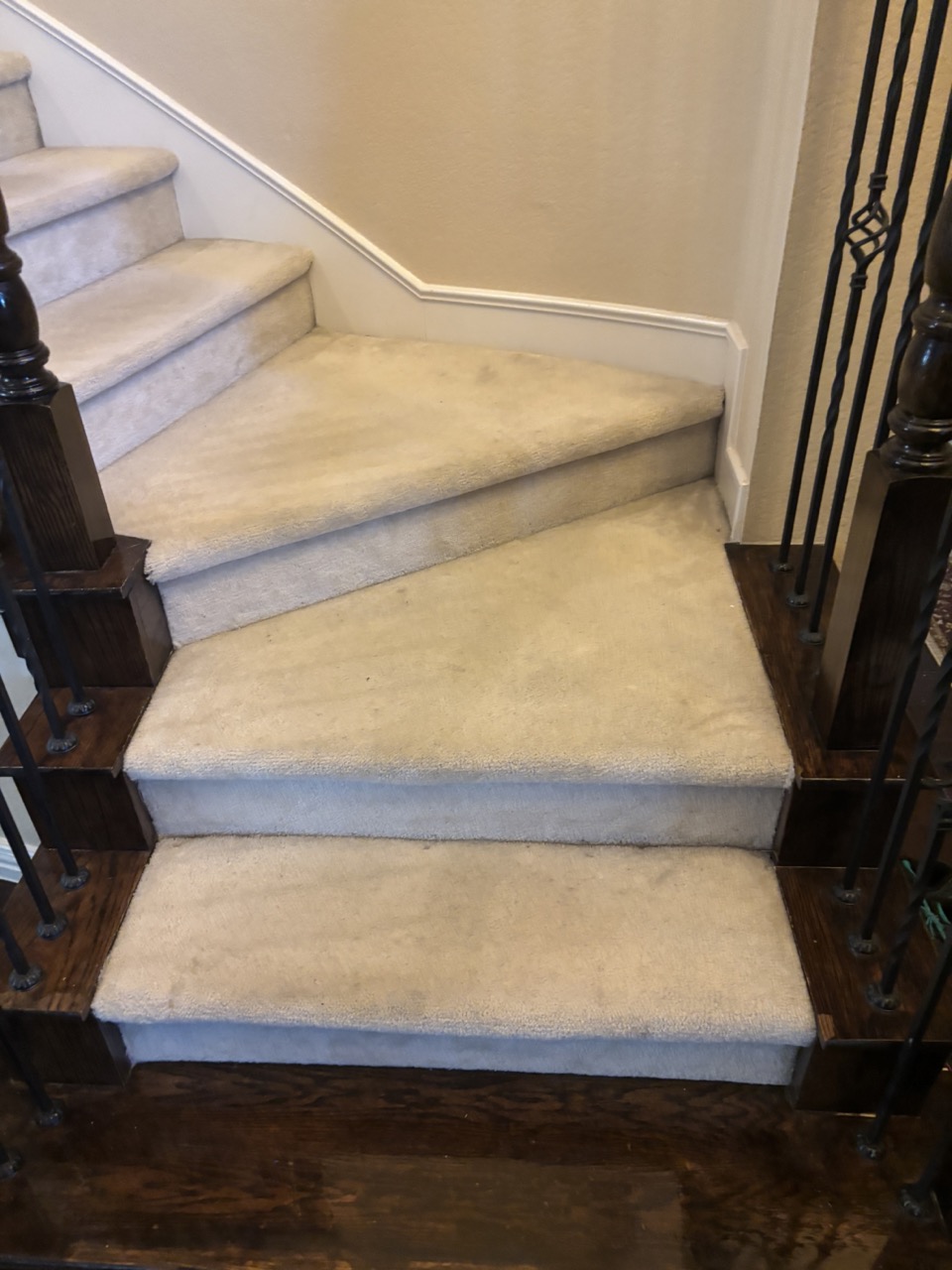 hardwood-flooring-stairs-before-installation-11