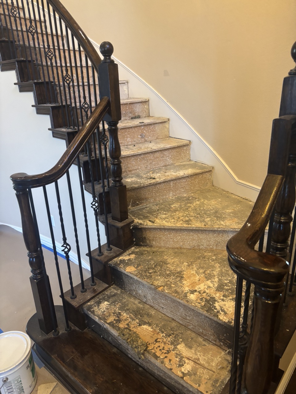 hardwood-flooring-stairs-before-installation-4