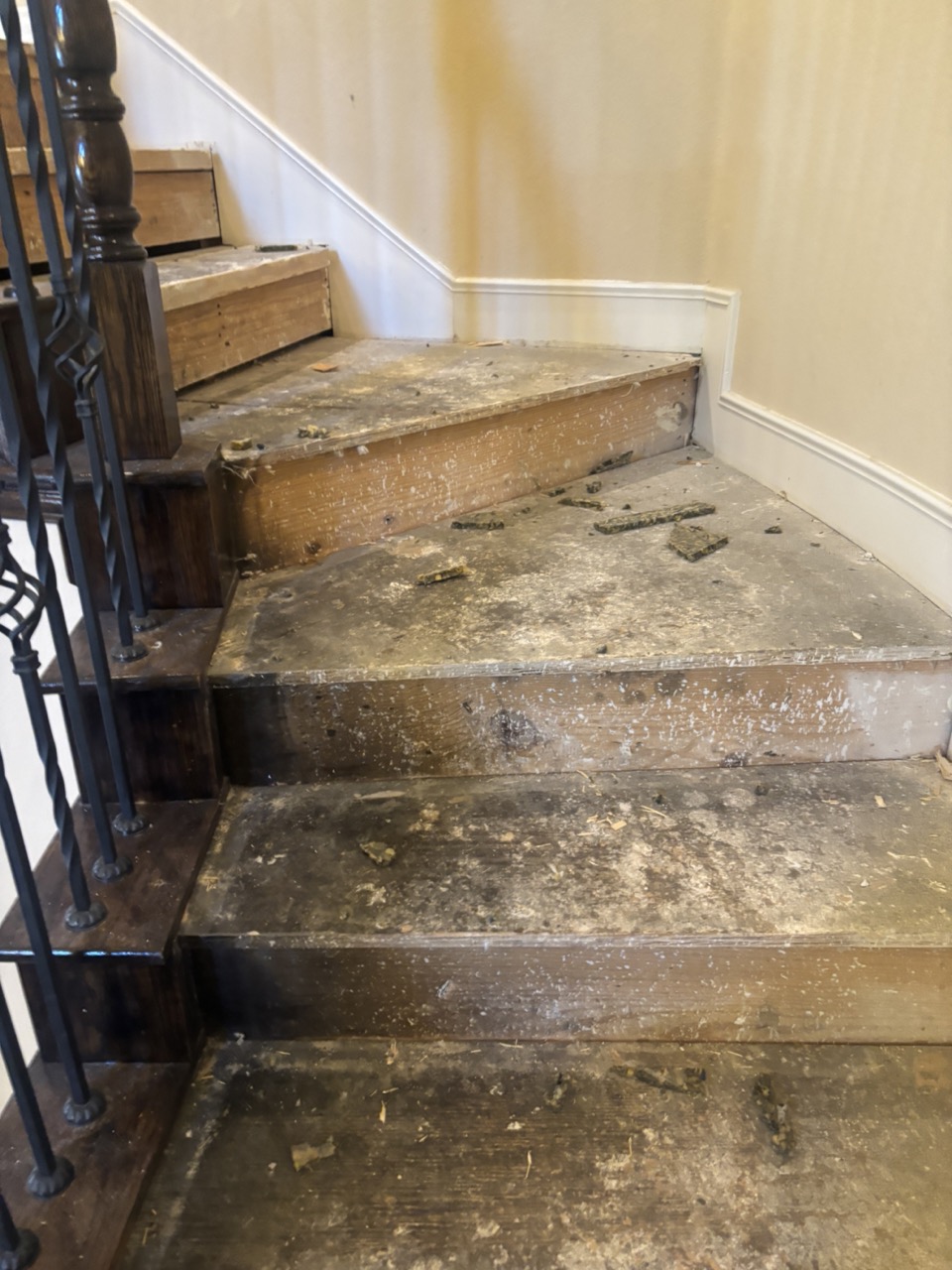 hardwood-flooring-stairs-before-installation-2