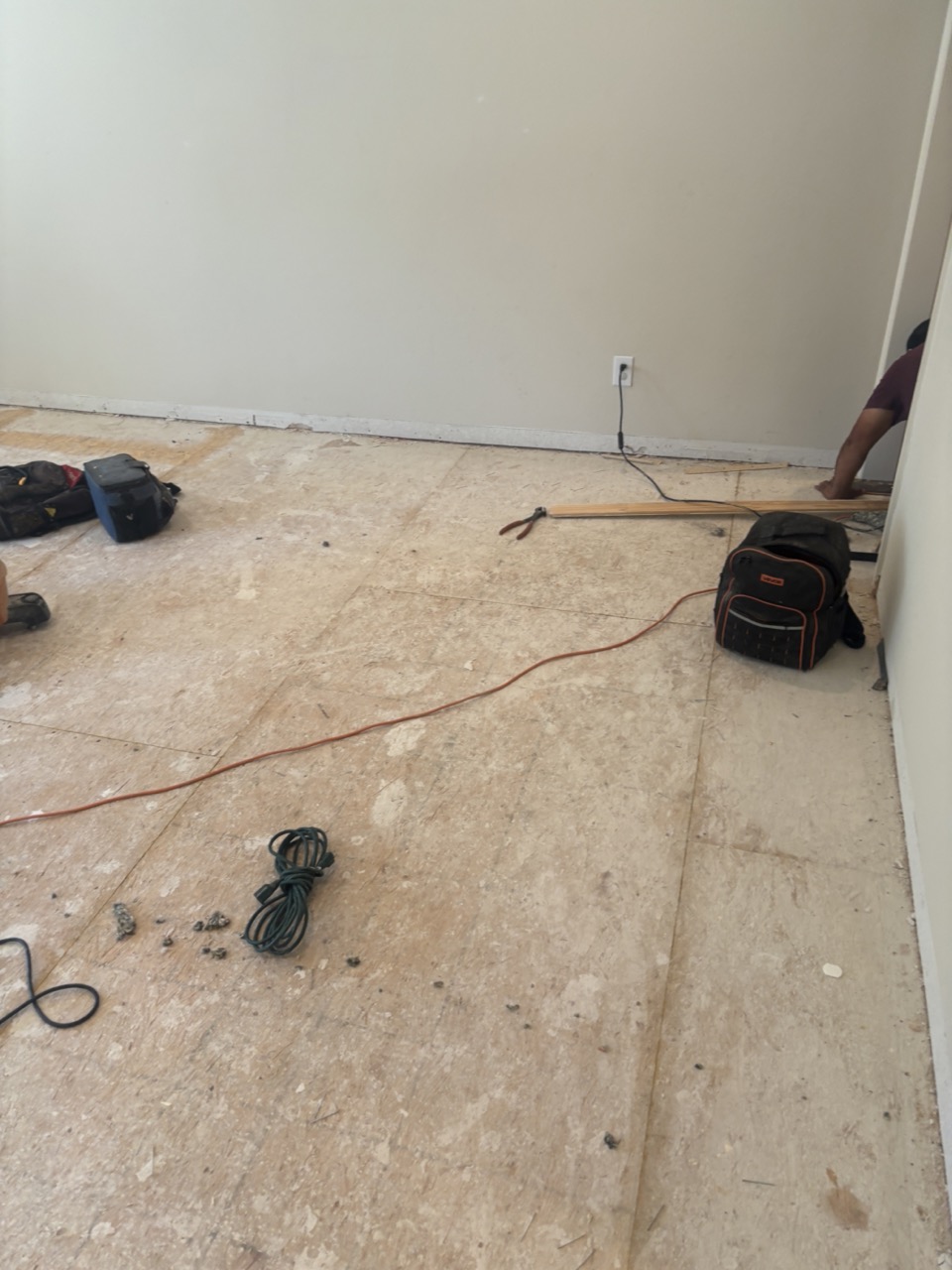 hardwood-flooring-before-installation